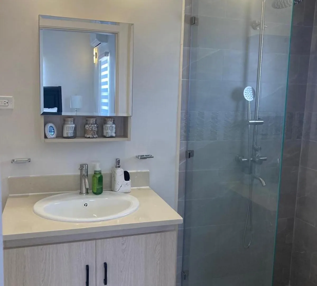 Holiday home Sea-Clusion Views Villa Discovery Bay